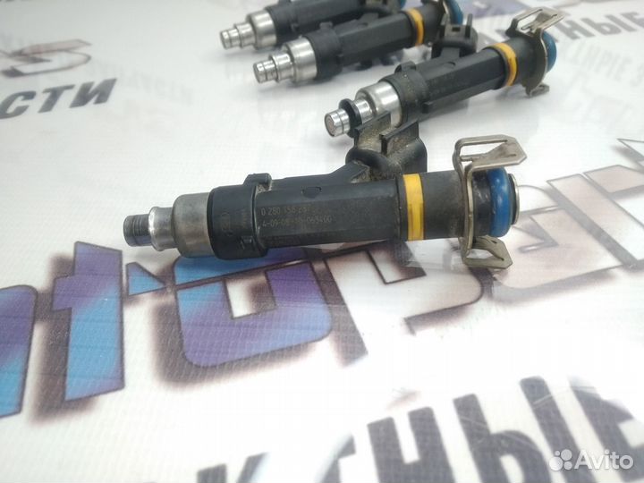 Форсунка топливная Mazda 6 GH LF 2009