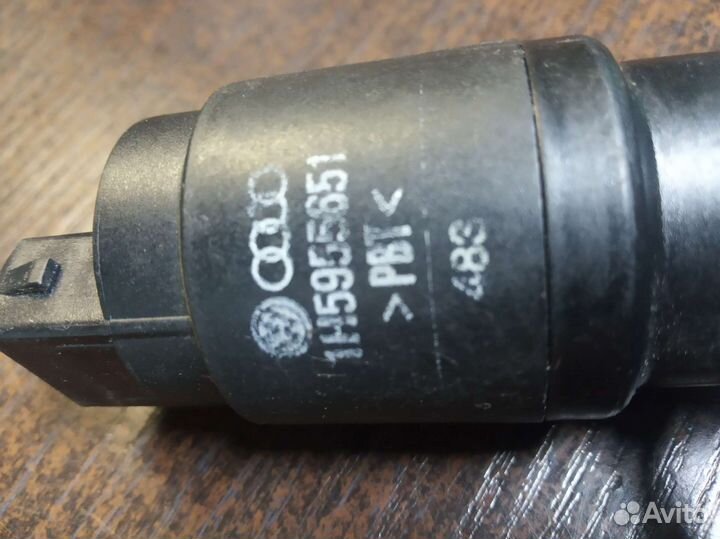 Моторчик омывателя VW Jetta/Passat3-4/ Transporter