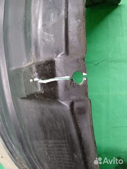 Nissan Almera Classic Подкрылок