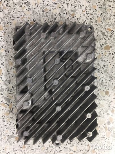 Блок управления фарой Audi Q7 C8