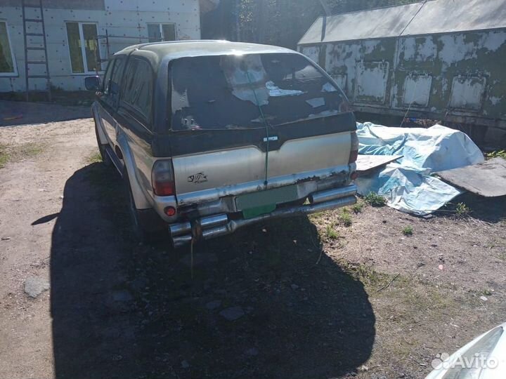 Mitsubishi L200 2.5 МТ, 2005, 320 000 км