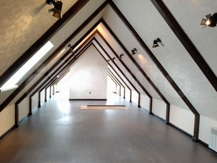 Дом 390,4 м² на участке 53 сот.