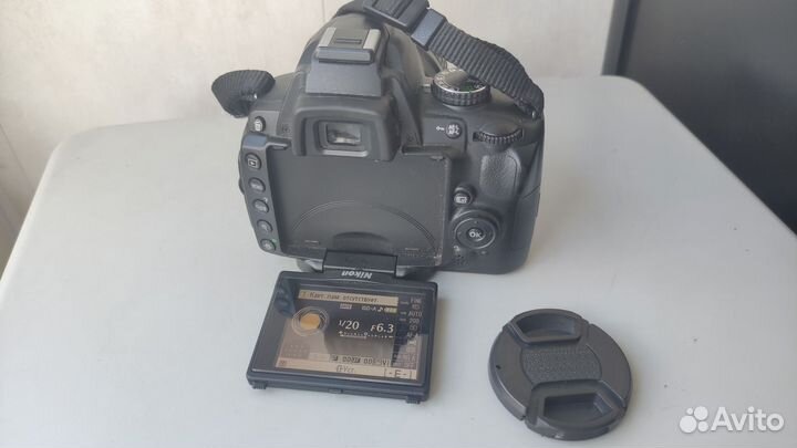 Nikon D5000 kit (пробег 11 т.к.)