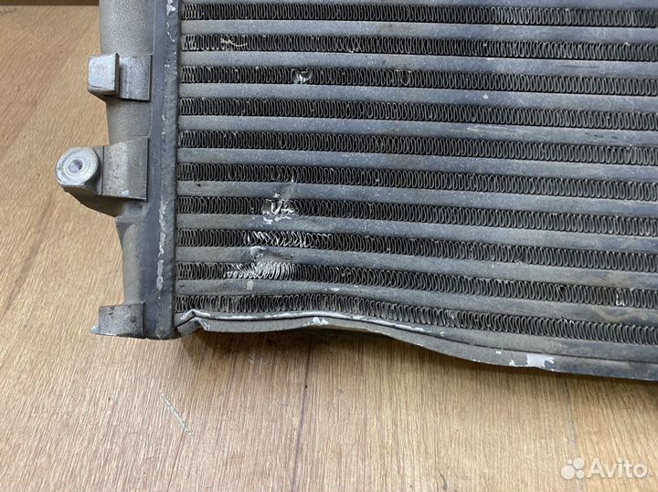 Интеркулер Porsche Cayenne 2010-2017 Правый