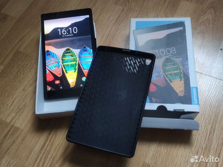 Планшет Lenovo tab3 8 Plus