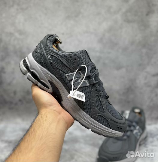 New balance кроссовки мужские