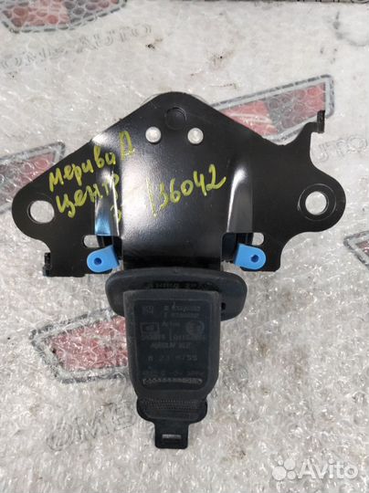 Ремень безопасности задний центр Опель Мерива А