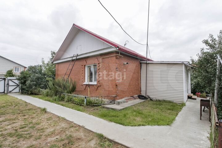 Дом 65 м² на участке 20 сот.