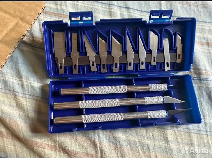 Канцелярский нож