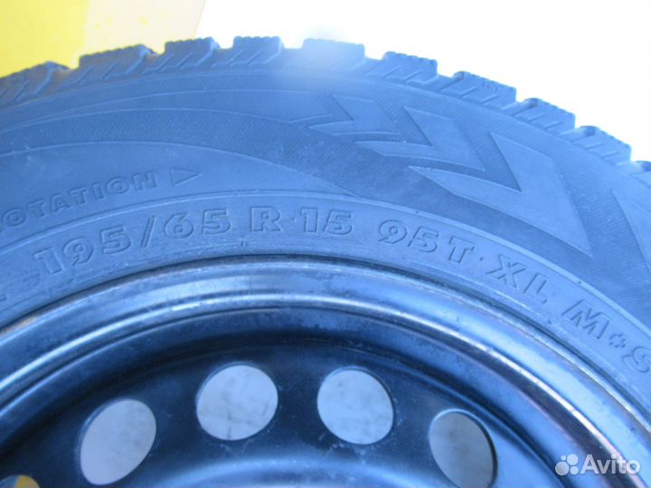 Колеса от skoda octavia 195/65/15 Nokian (зима)