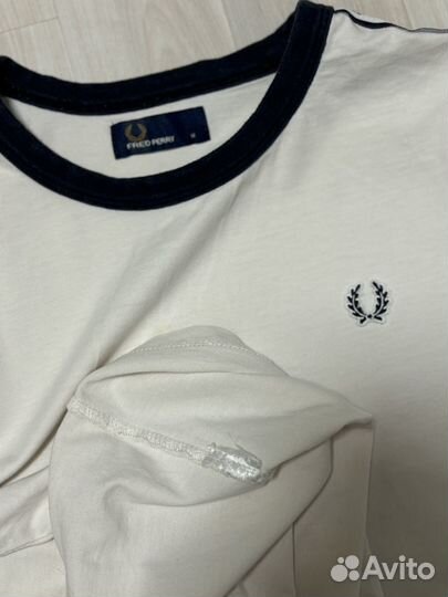 Футболка fred perry с лампасами