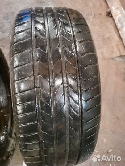 Goodyear EfficientGrip 215/50 R17 95