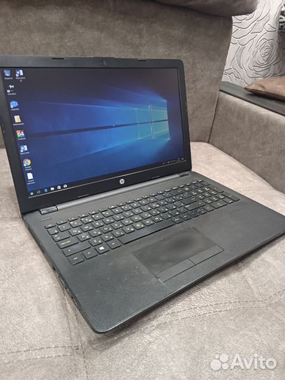 Продаю ноутбук HP на i3