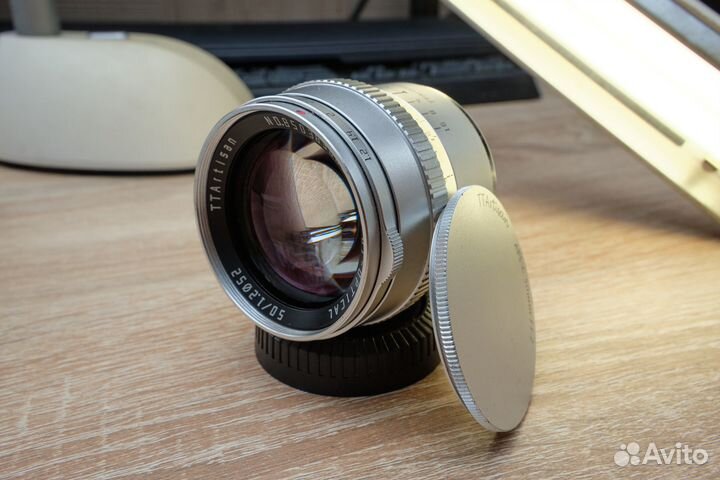 Объектив TTArtisan 50mm F1.2 Fujifilm X серебряный