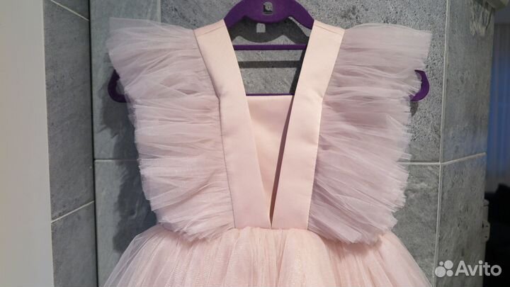 Платье нарядное