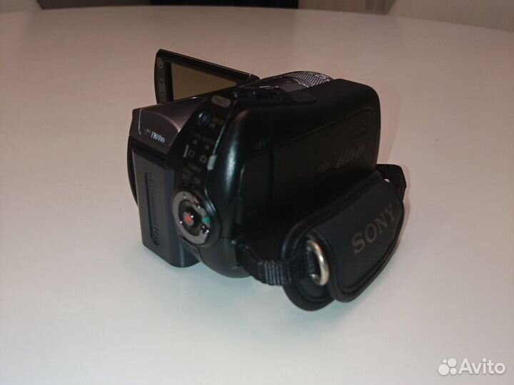 Видеокамера sony handycam DCR-SR65E