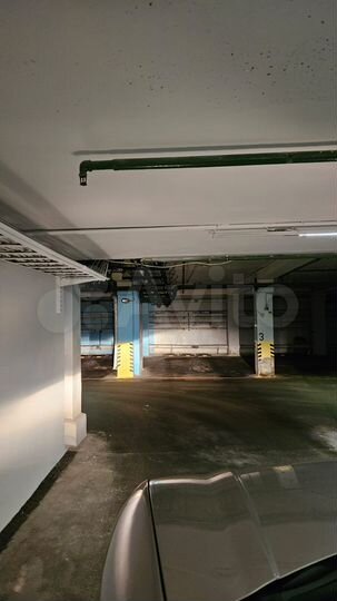 Машиноместо, 27 м²