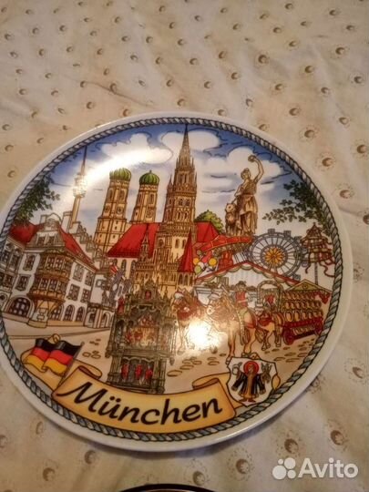 Настенная тарелка