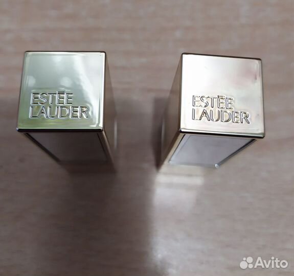 Помада Estee Lauder