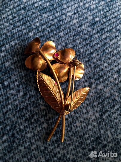 Антикварная брошь 60-х годов
