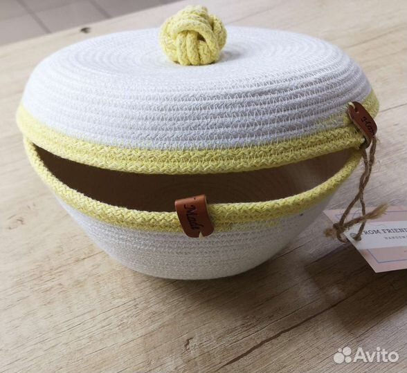 Корзина и бутылки интерьерные handmade