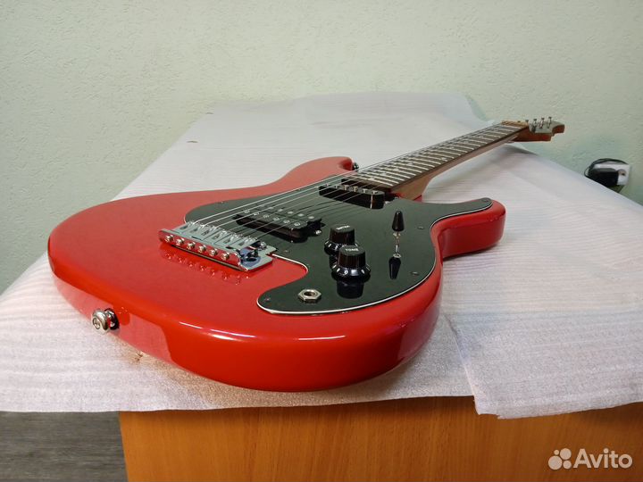 Travel электрогитара
