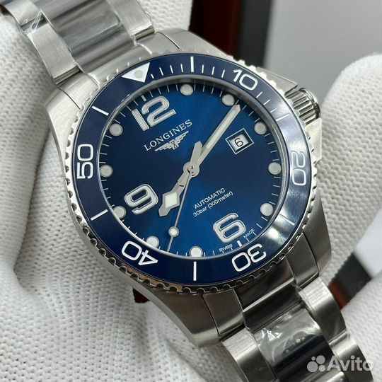 Часы Longines HydroConquest