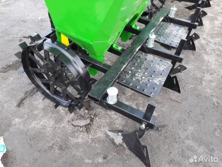 Картофелесажалка Bomet S239, 2024