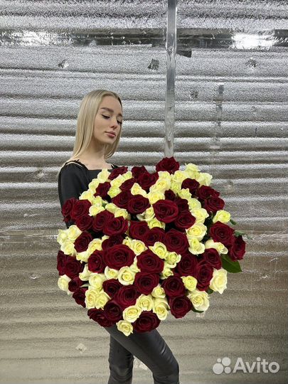 Букет свежих голландских роз 101 шт