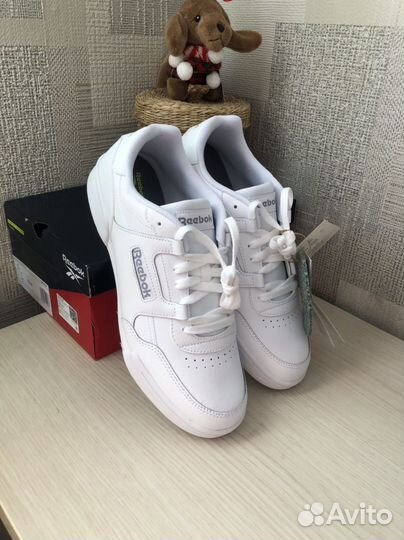 Новые Кроссовки Reebok Strength