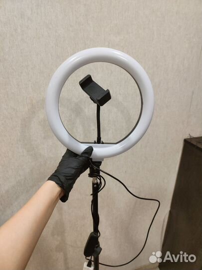 Кольцевая лампа со штативом