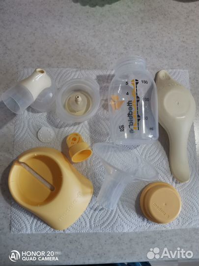 Молокоотсос medela ручной
