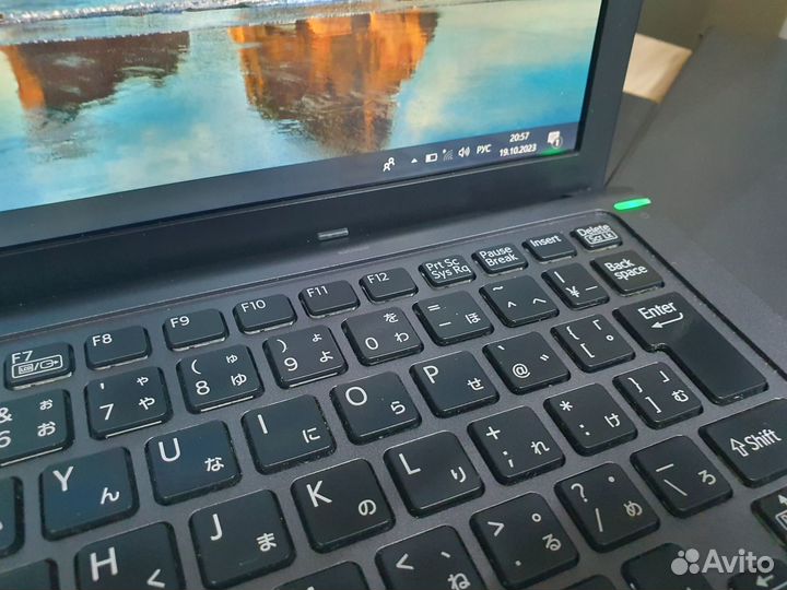 Ноутбук Sony Vaio i3 6gen