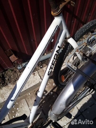 Ось велосипедая с касетой