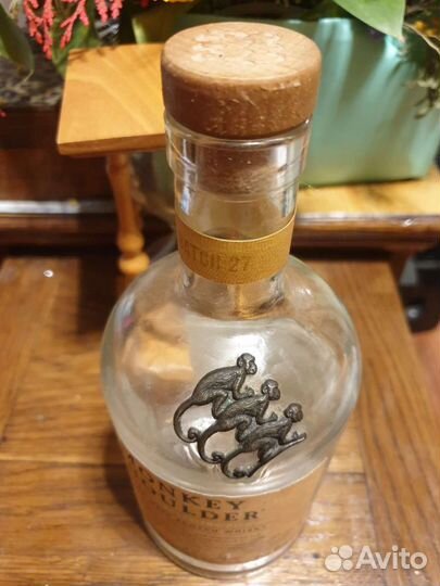 Бутылки из под алкоголя