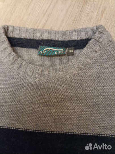 Свитер детский теплый