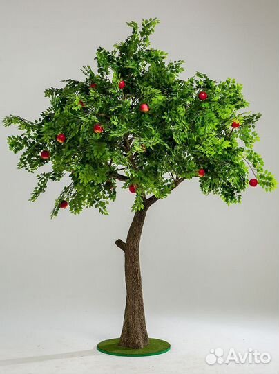 Искусственное дерево 