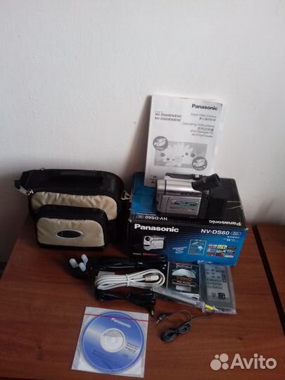 Видеокамера Panasonic NV-DS60
