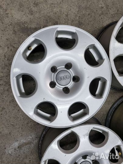 Диски оригинальные R16,5x112 Ауди, в отл.сост