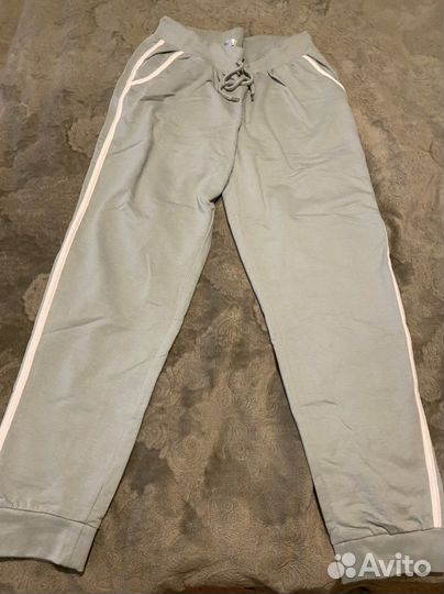 Костюм спортивный