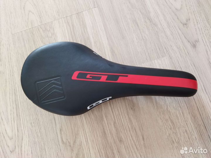 Седло для велосипеда GT