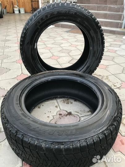 Bridgestone Blizzak Ice 225/60 R17