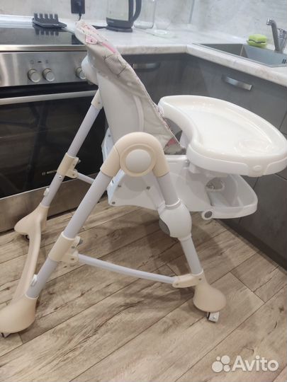 Стульчик для кормления babyton