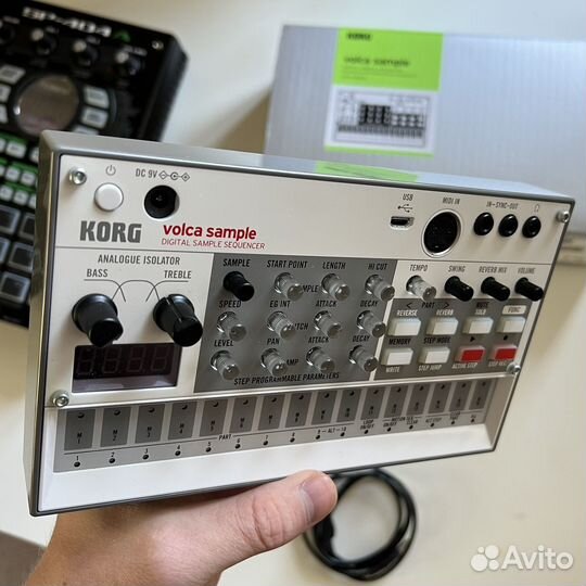 Семплер korg volca sample 2