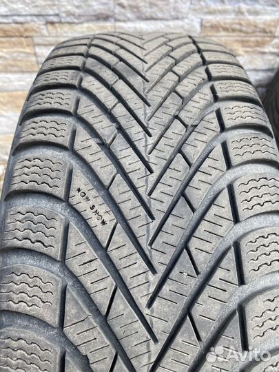 Pirelli Cinturato Winter 205/55 R16