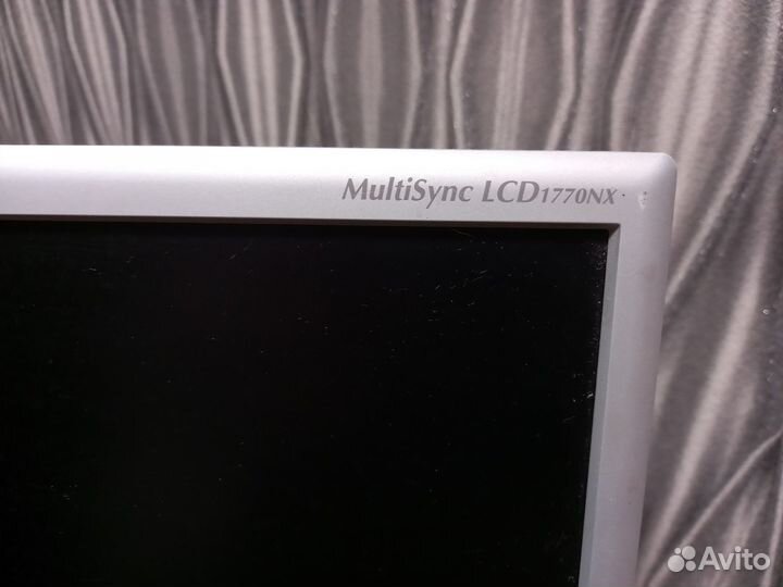 Монитор NEC multisync LCD 1770NX