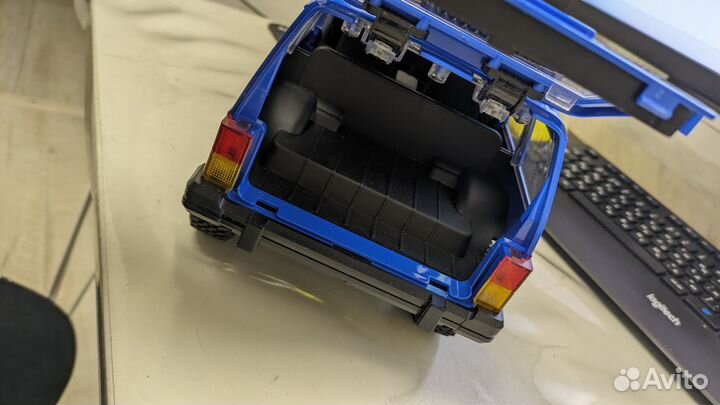 Радиоуправляемая машина 4х4 Cherokee MN78 1/12