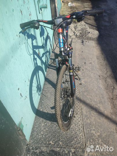 Велосипед спортивный