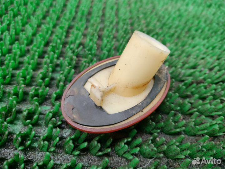 Повторитель поворота в крыло передний левый Opel