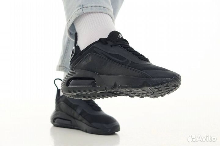 Кроссовки Nike Air Max 2090 triple black